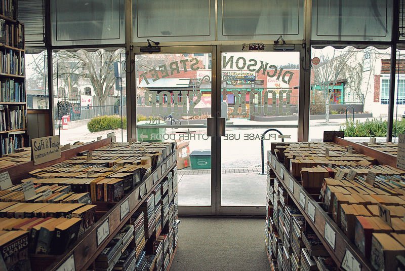 Dickson Street Bookshop